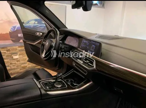 بي ام دبليو X5 2020 أبيض مستعملة للبيع - 3