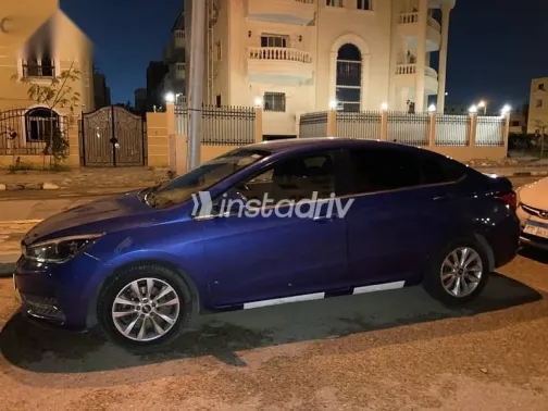 شيرى اريزو 3 2022 أزرق غامق مستعملة للبيع - 1