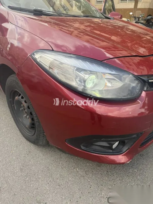 رينو فلوانس 2015 أحمر مستعملة للبيع - 2