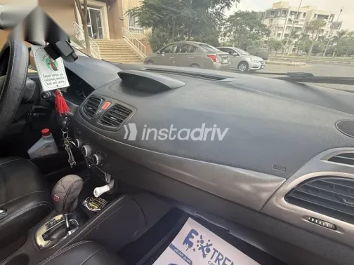 رينو فلوانس 2015 أحمر مستعملة للبيع - 9