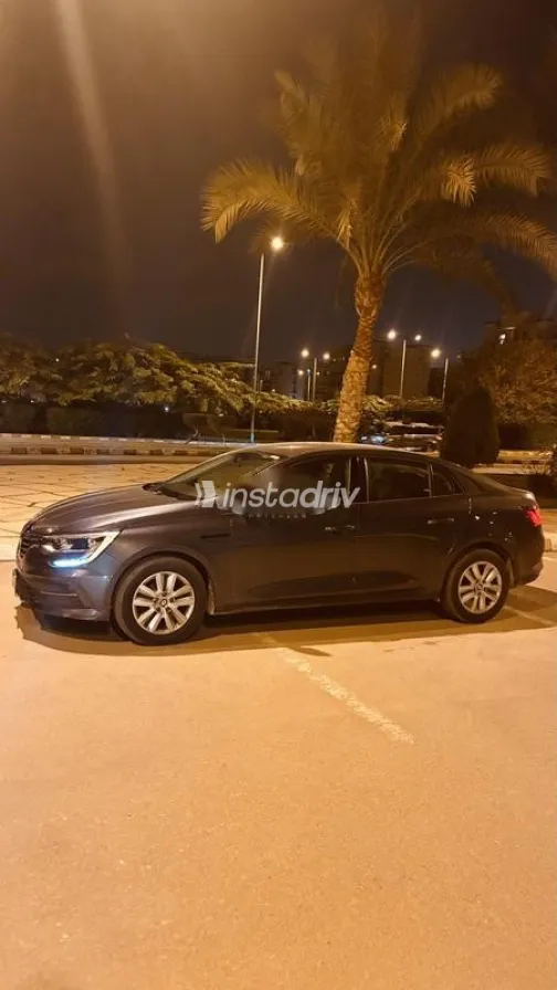 Renault Megane 2022 White Used for Sale - 2