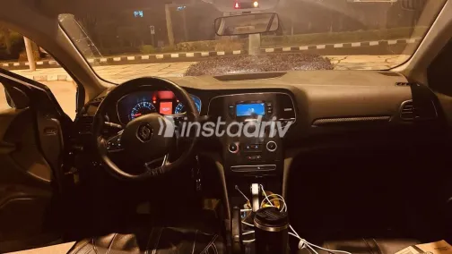 Renault Megane 2022 White Used for Sale - 3