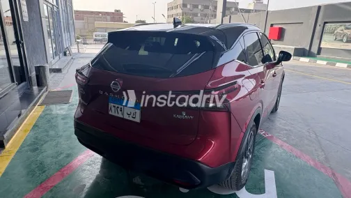 نيسان قشقاي 2023 أبيض مستعملة للبيع - 5