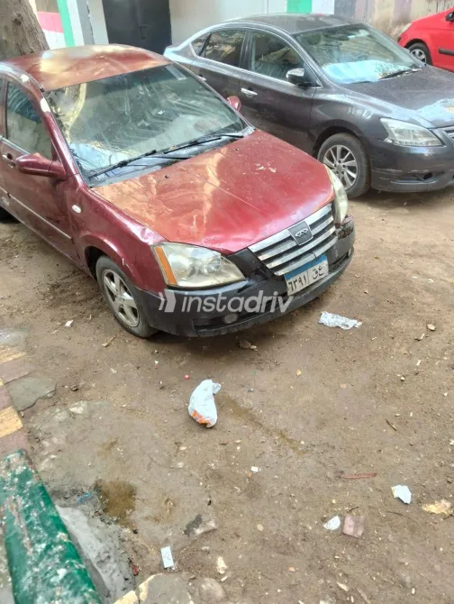 اسبيرانزا A516 2010 أبيض مستعملة للبيع - 2