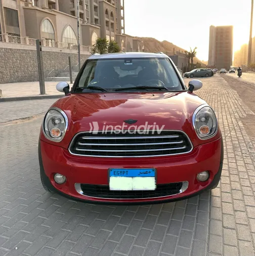 مينى كانترى مان 2015 أبيض مستعملة للبيع - 2