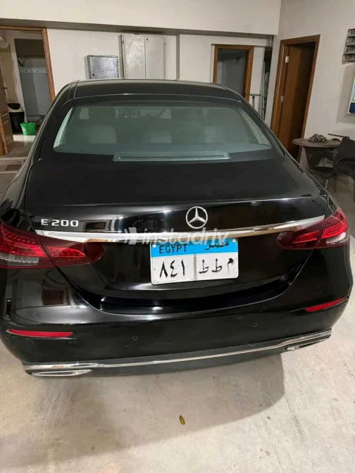 مرسيدس E 200 2022 أبيض مستعملة للبيع - 4