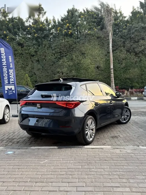 Seat Leon 2026 Black New for Sale - 10