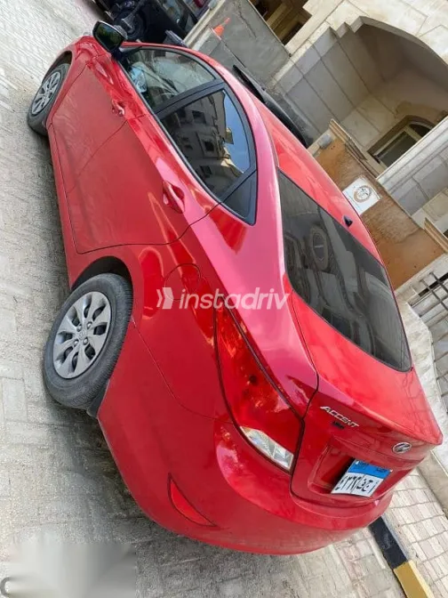 Hyundai Accent 2022 Red Used for Sale - 2