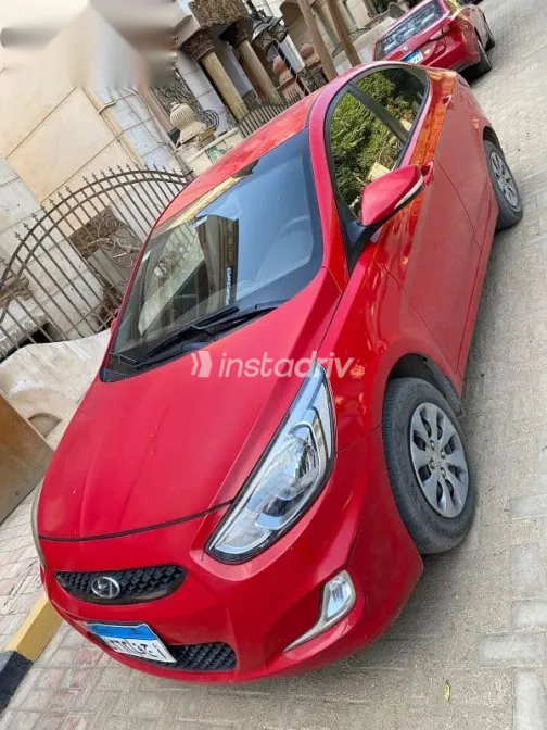 Hyundai Accent 2022 Red Used for Sale - 3