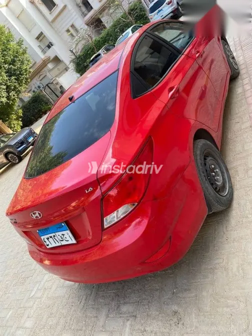 Hyundai Accent 2022 Red Used for Sale - 5