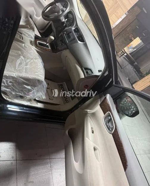 نيسان سنترا 2026 أسود جديدة للبيع - 3