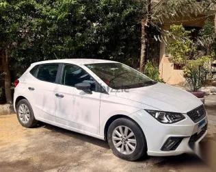 سيات ابيزا 2021 أبيض مستعملة للبيع