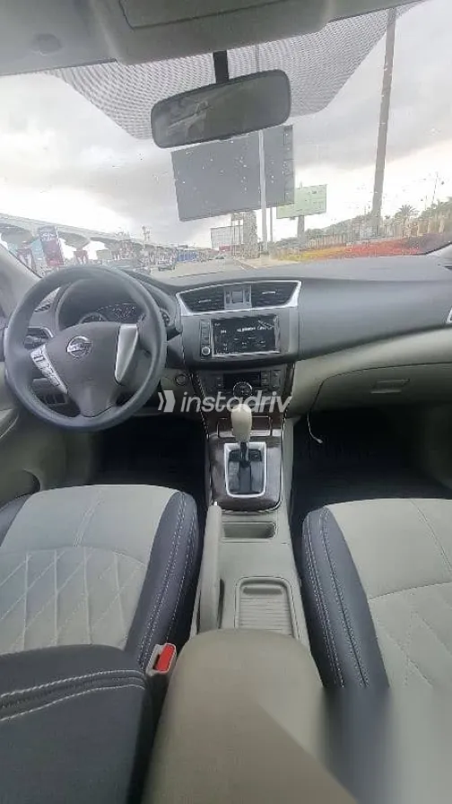 Nissan Sentra 2026 Red Used for Sale - 10