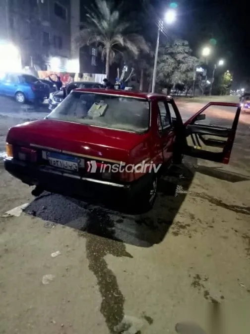 فيات ريجاتا 1987 أحمر مستعملة للبيع - 5