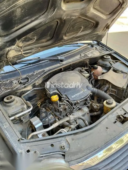 Renault Logan 2010 Black Used for Sale - 1