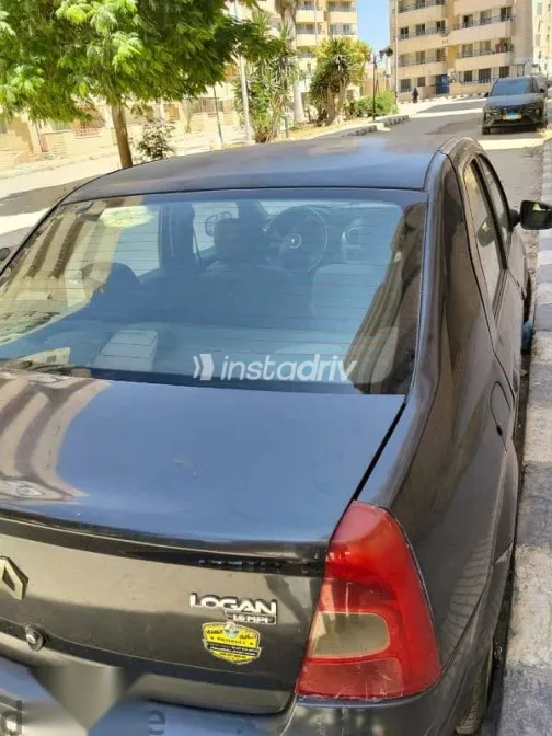 Renault Logan 2010 Black Used for Sale - 4