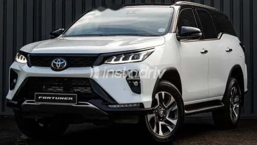 تويوتا فورتشنر 2024 أبيض مستعملة للبيع - 1