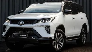 تويوتا فورتشنر 2024 أبيض مستعملة للبيع