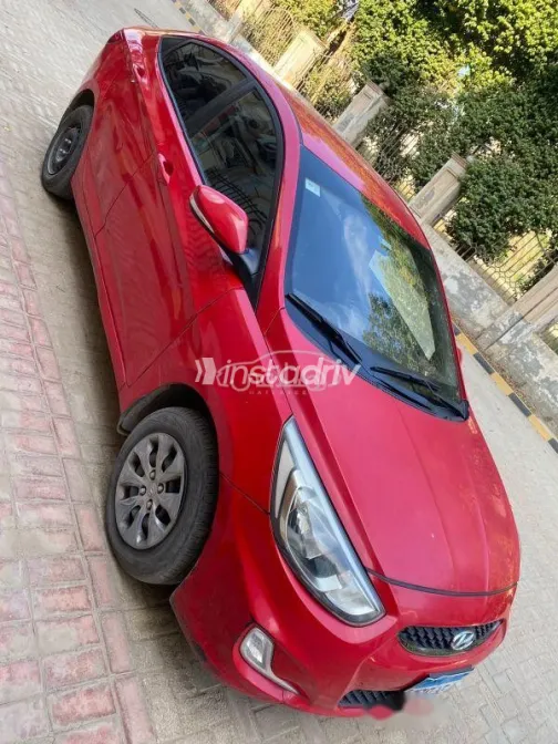 هيونداي اكسنت RB 2022 أحمر مستعملة للبيع - 4