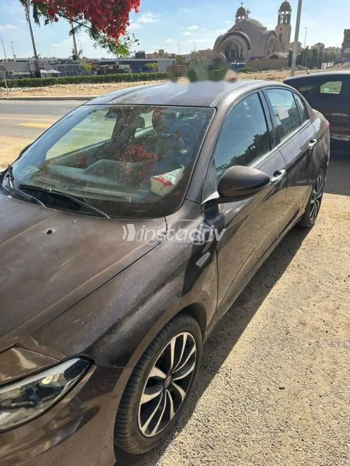 فيات تيبو 2017 أبيض مستعملة للبيع - 2