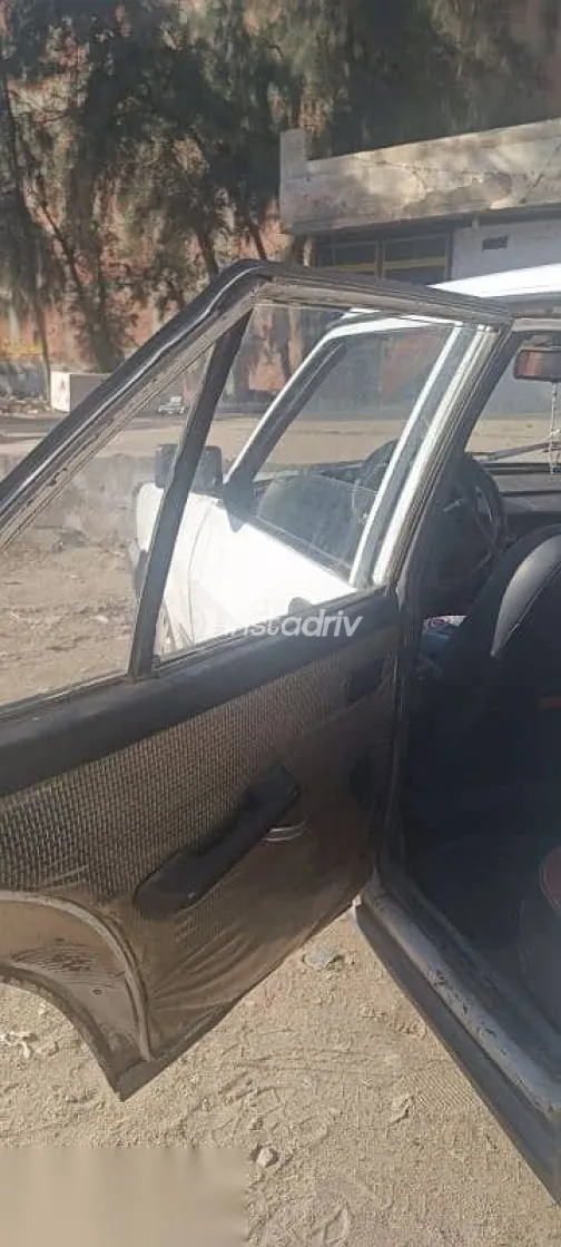 فيات شاهين 1995 أبيض مستعملة للبيع - 2