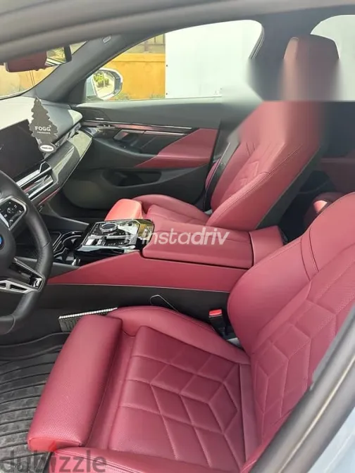 بي ام دبليو 520 2024 رمادي مستعملة للبيع - 2