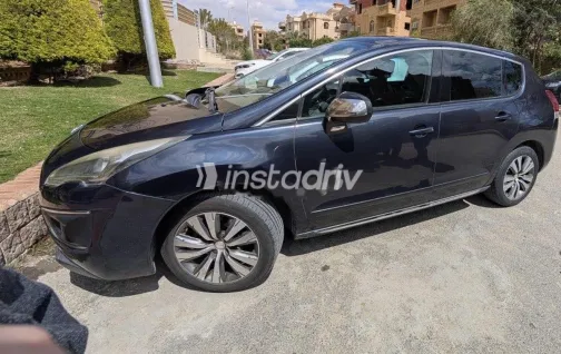 بيجو 3008 2016 أزرق غامق مستعملة للبيع - 4