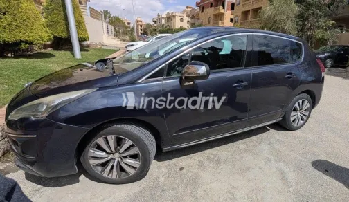 بيجو 3008 2016 أزرق غامق مستعملة للبيع - 5