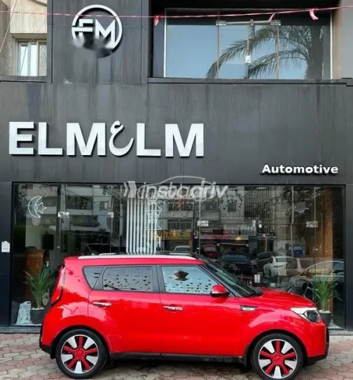 Kia Soul 2017 Red Used for Sale - 5