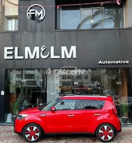 Kia Soul 2017 Red Used for Sale - 6