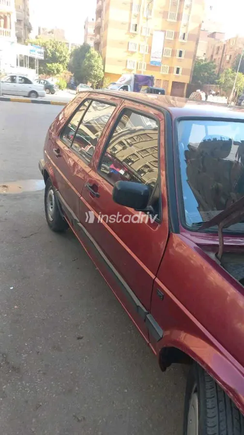 فولكس فاغن جولف 1999 أبيض مستعملة للبيع - 8