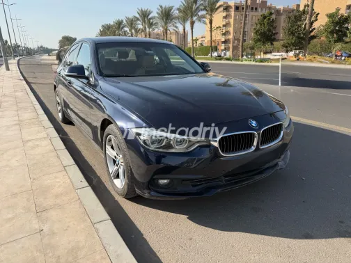 بي ام دبليو 320 2019 أبيض مستعملة للبيع - 6