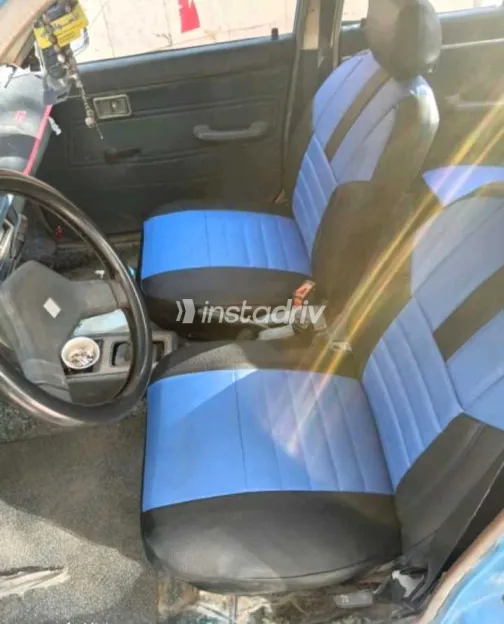 مازدا 323 1982 أبيض مستعملة للبيع - 3