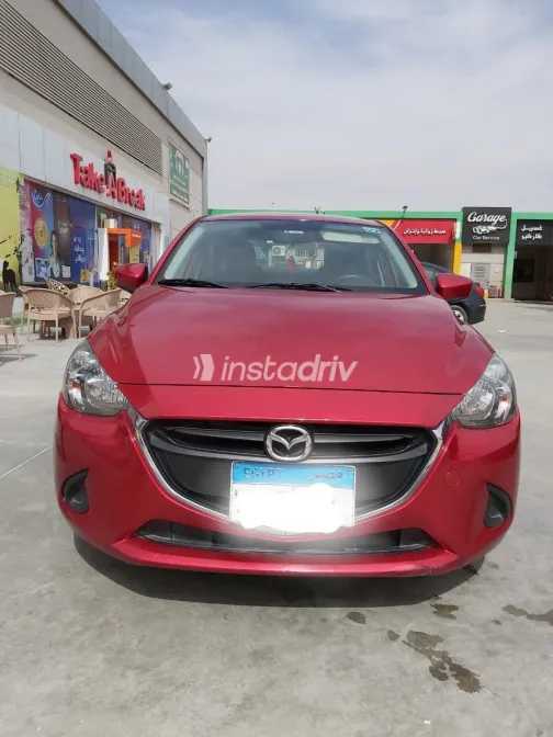 Mazda 2 2017 White Used for Sale - 2