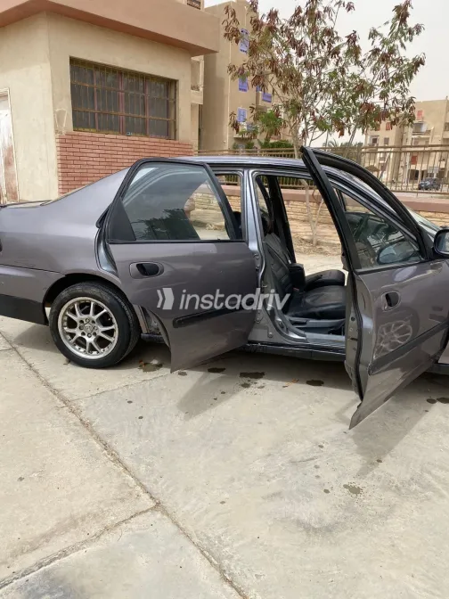 هوندا سيفك 1993 أبيض مستعملة للبيع - 6