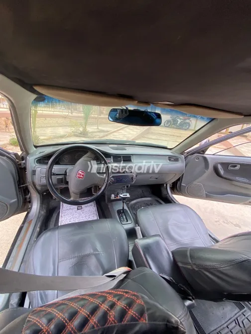 هوندا سيفك 1993 أبيض مستعملة للبيع - 7