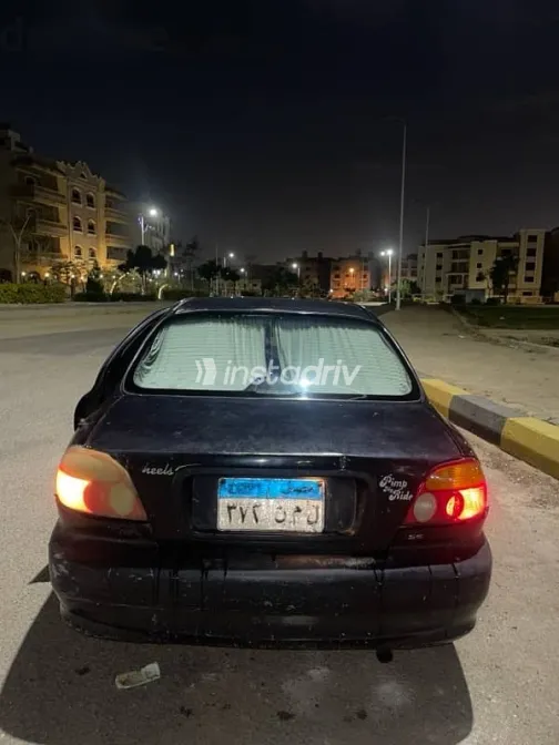 Kia Sephia 2001 Black Used for Sale - 3