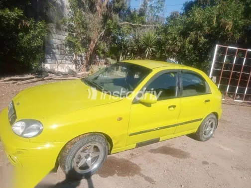 Daewoo Lanos 2001 Yellow Used for Sale - 3