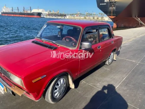 لادا 2105 1992 أحمر مستعملة للبيع - 4