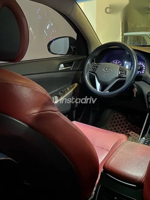 هيونداي توسان 2017 أسود مستعملة للبيع - 3