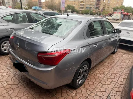 سيتروين سي اليزيه 2023 فضي مستعملة للبيع - 1