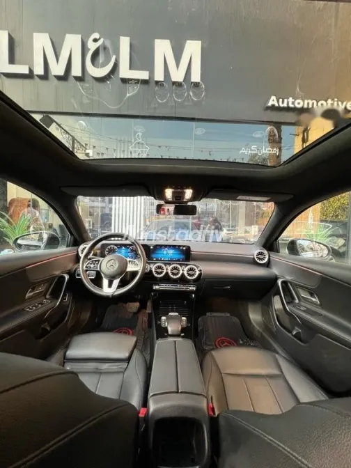 مرسيدس A 200 2022 أسود مستعملة للبيع - 6