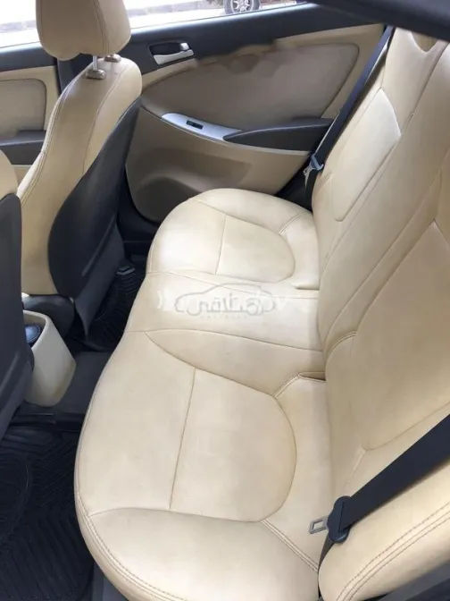 Hyundai Accent RB 2012 Black Used for Sale - 3