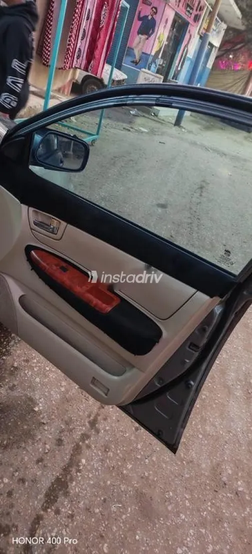 بى واى دى‬ F3 2015 رمادي مستعملة للبيع - 6