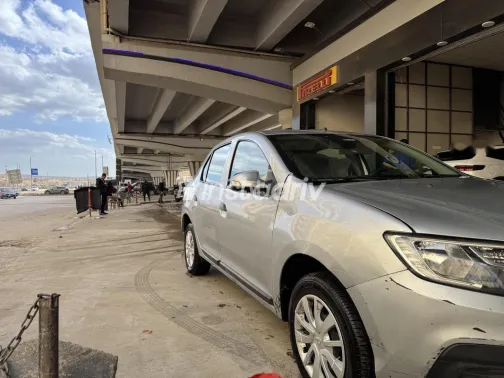 Renault Logan 2022 White Used for Sale - 6