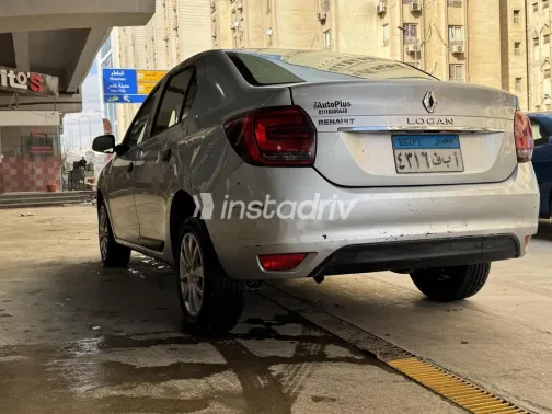 Renault Logan 2022 White Used for Sale - 8