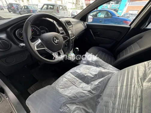 Renault Logan 2022 White Used for Sale - 10