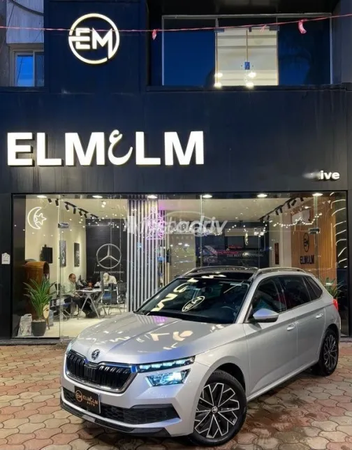 سكودا كاميك 2021 فضي مستعملة للبيع - 1