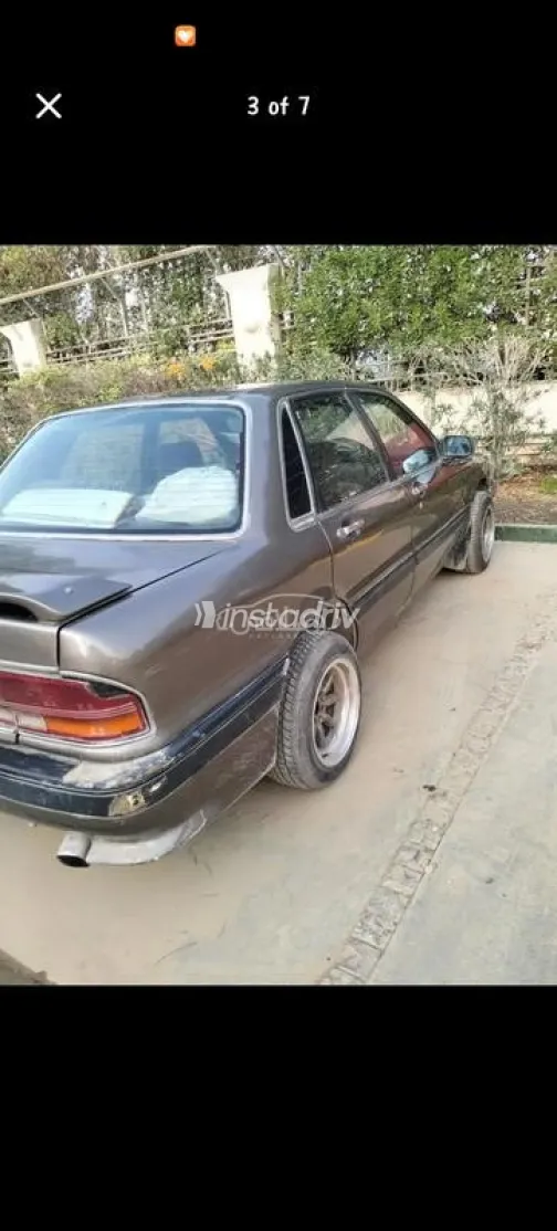 ميتسوبيشي جالانت 1992 برونزي مستعملة للبيع - 5