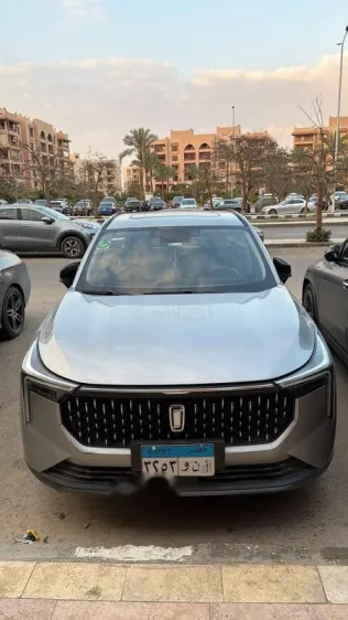 بيستون T55 2023 أبيض مستعملة للبيع